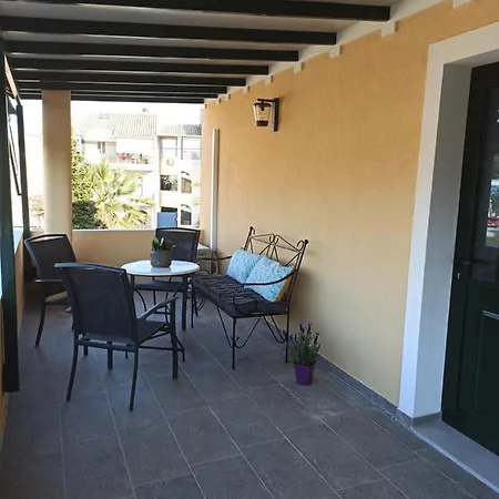 Apartament Casa Trizoni *